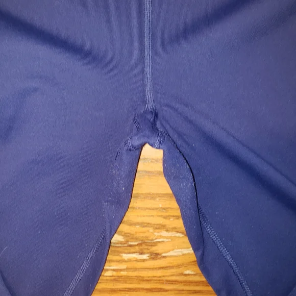 Victoria's Secret Blue and Green Leggings - Picture 6 of 6